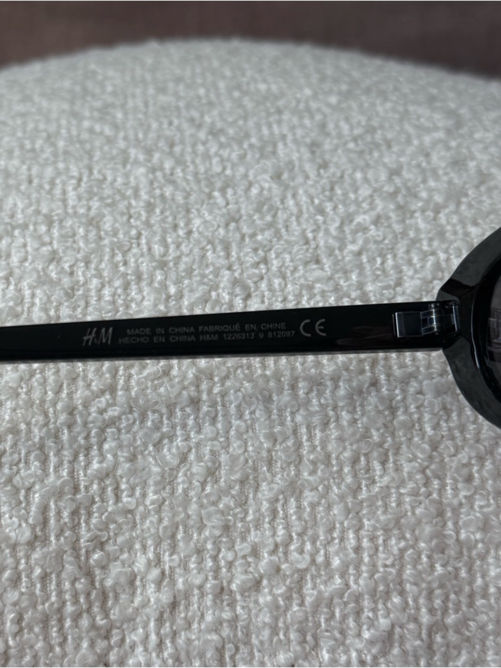 H&M Black Sunglasses Minimal Chic Everyday Classic - Picture 5 of 9